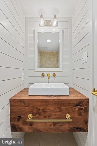 2314 WHEYSTONE CT, Vienna, VA 22182