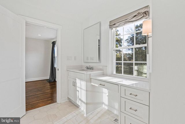 2314 WHEYSTONE CT, Vienna, VA 22182