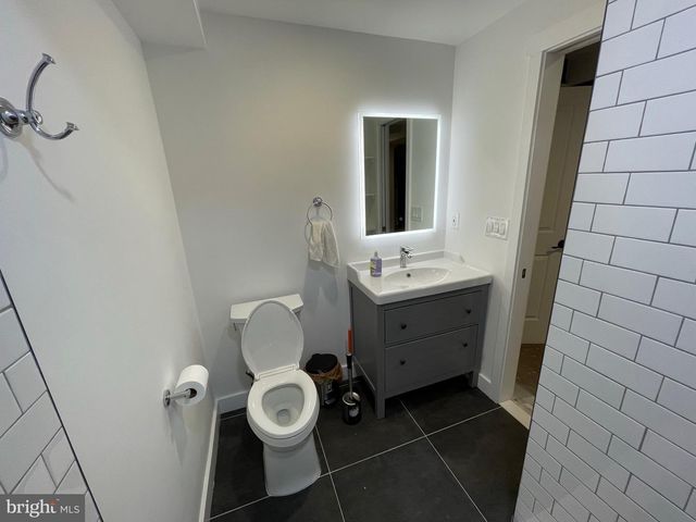 2314 WHEYSTONE CT, Vienna, VA 22182