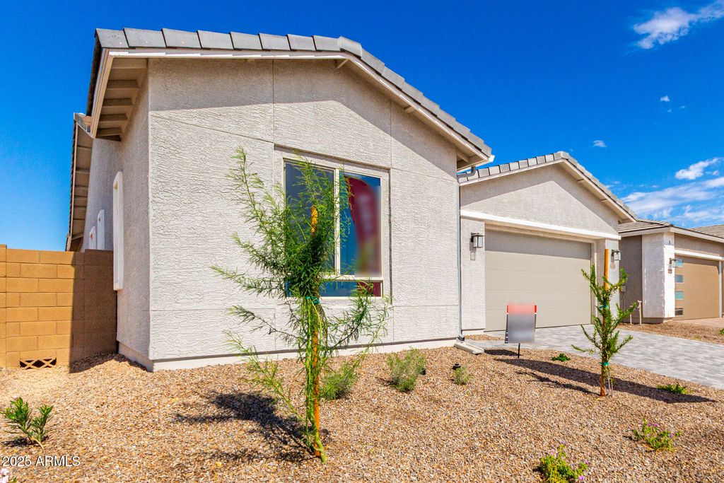 15818 W MIAMI Street, Goodyear, AZ 85338 — exterior