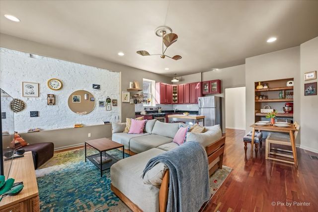1745 W 18th Place 1R, Chicago, IL 60608