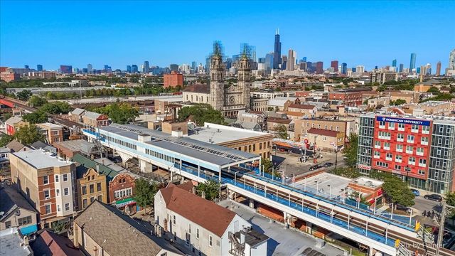 1745 W 18th Place 1R, Chicago, IL 60608