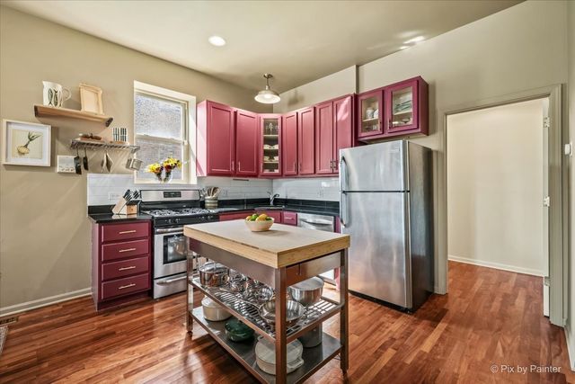 1745 W 18th Place 1R, Chicago, IL 60608