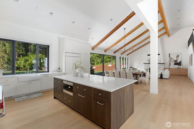 26328 SE 152nd Street, Issaquah, WA 98027