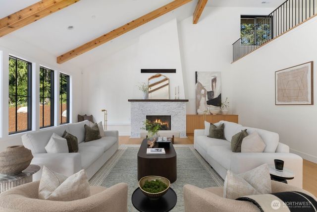 26328 SE 152nd Street, Issaquah, WA 98027
