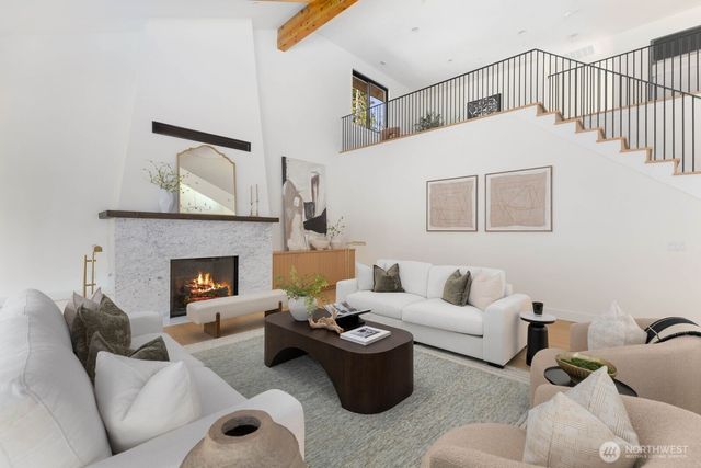 26328 SE 152nd Street, Issaquah, WA 98027