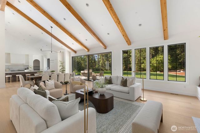 26328 SE 152nd Street, Issaquah, WA 98027