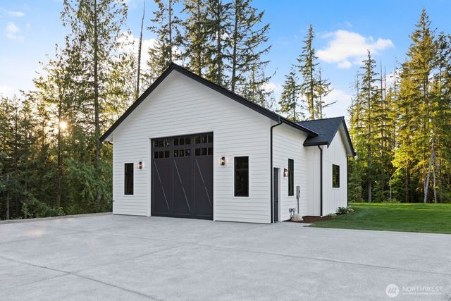 26328 SE 152nd Street, Issaquah, WA 98027