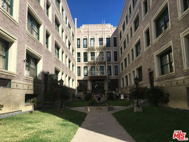 2121 James M Wood Boulevard 201, Los Angeles, CA 90006