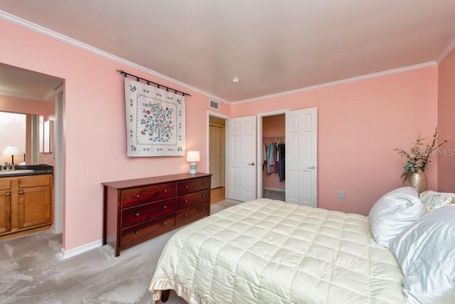 10336 CARROLLWOOD LANE 106, Tampa, FL 33618