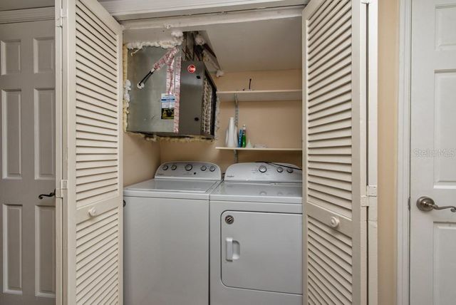 10336 CARROLLWOOD LANE 106, Tampa, FL 33618