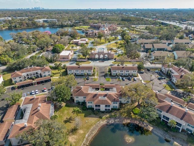 10336 CARROLLWOOD LANE 106, Tampa, FL 33618