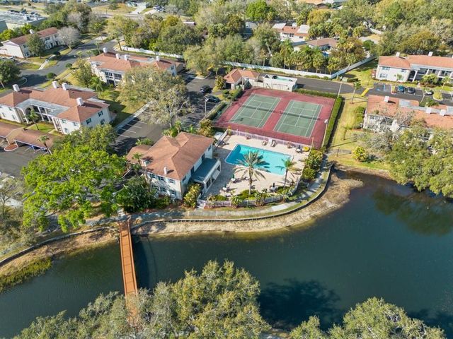 10336 CARROLLWOOD LANE 106, Tampa, FL 33618