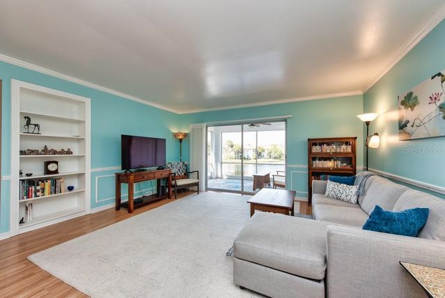 10336 CARROLLWOOD LANE 106, Tampa, FL 33618