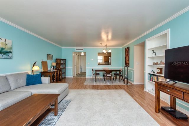 10336 CARROLLWOOD LANE 106, Tampa, FL 33618