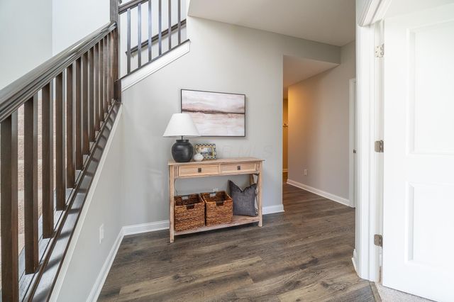 4032 Stonehill Way, Powell, OH 43065