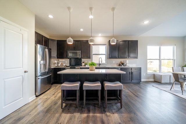 4032 Stonehill Way, Powell, OH 43065