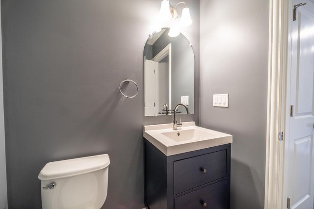 4032 Stonehill Way, Powell, OH 43065