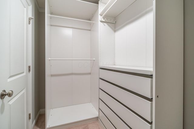 4032 Stonehill Way, Powell, OH 43065