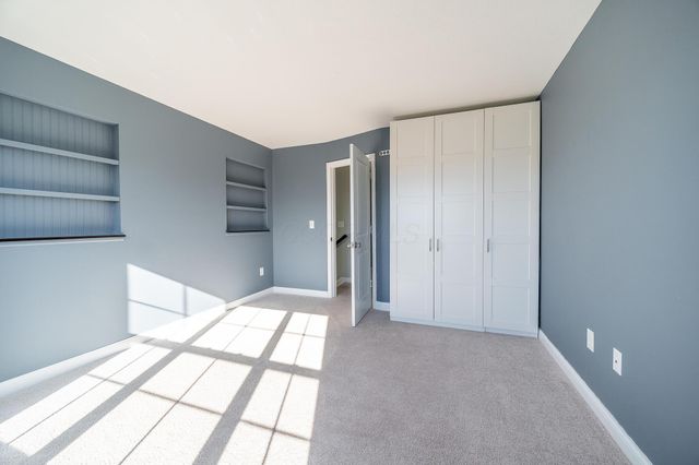 4032 Stonehill Way, Powell, OH 43065