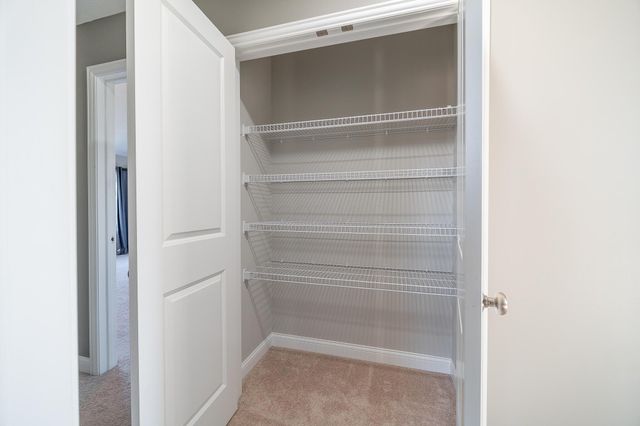 4032 Stonehill Way, Powell, OH 43065