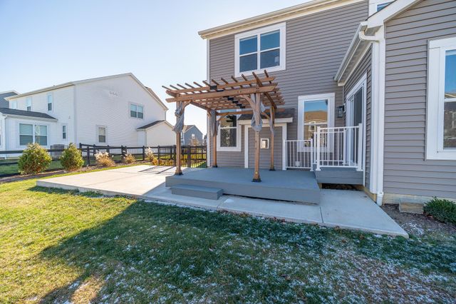 4032 Stonehill Way, Powell, OH 43065