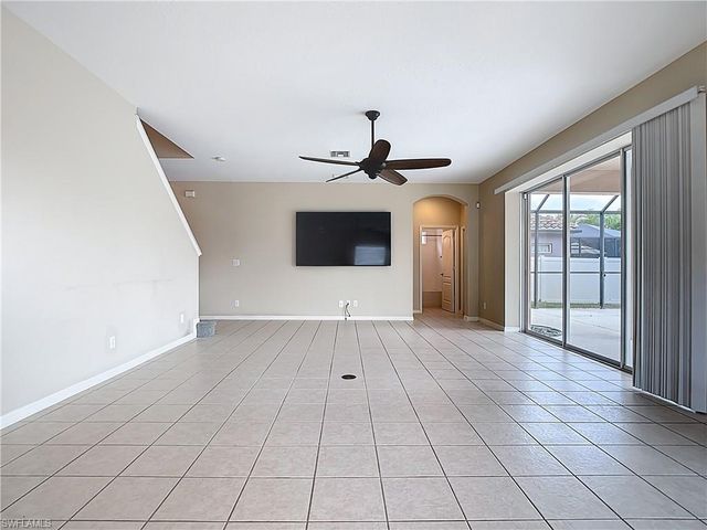 2798 Via Piazza LOOP, Fort Myers, FL 33905