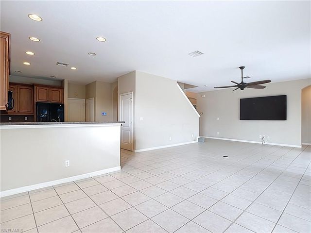 2798 Via Piazza LOOP, Fort Myers, FL 33905