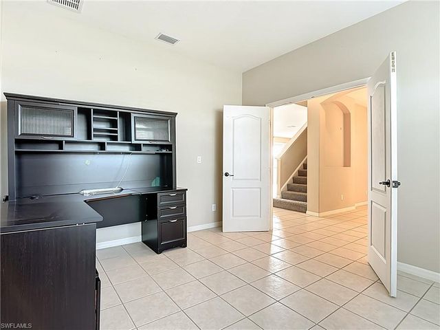 2798 Via Piazza LOOP, Fort Myers, FL 33905