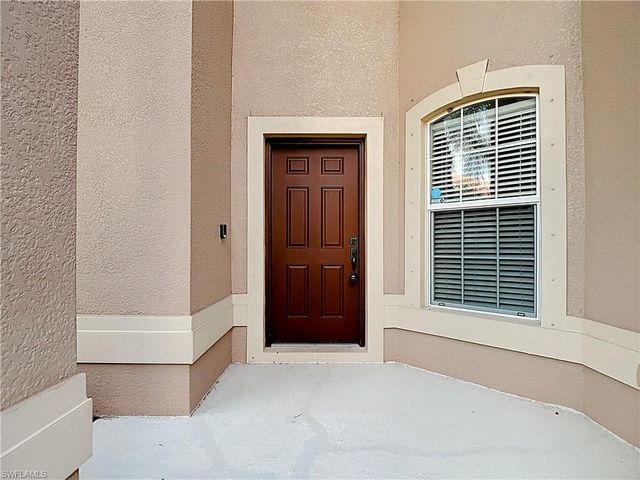 2798 Via Piazza LOOP, Fort Myers, FL 33905