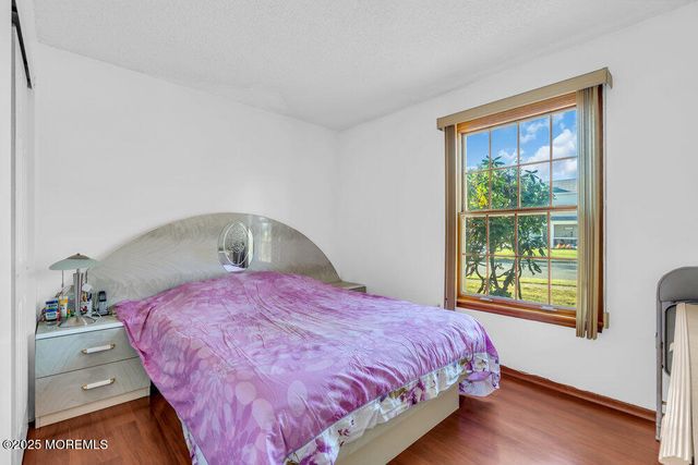 14 Plymouth Drive, Howell, NJ 07731