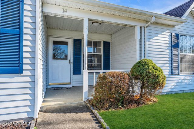 14 Plymouth Drive, Howell, NJ 07731