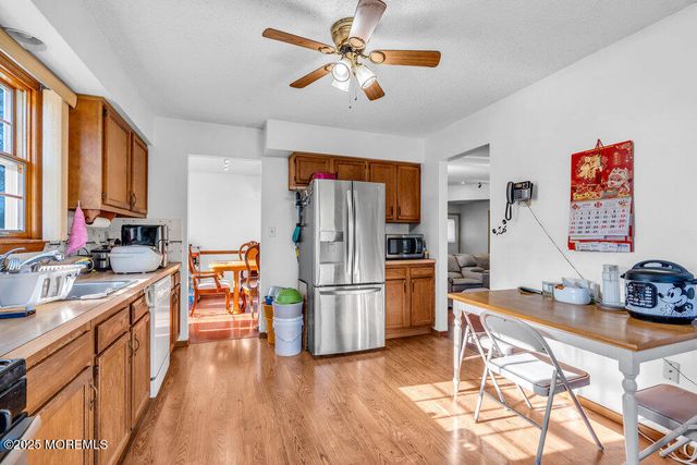 14 Plymouth Drive, Howell, NJ 07731