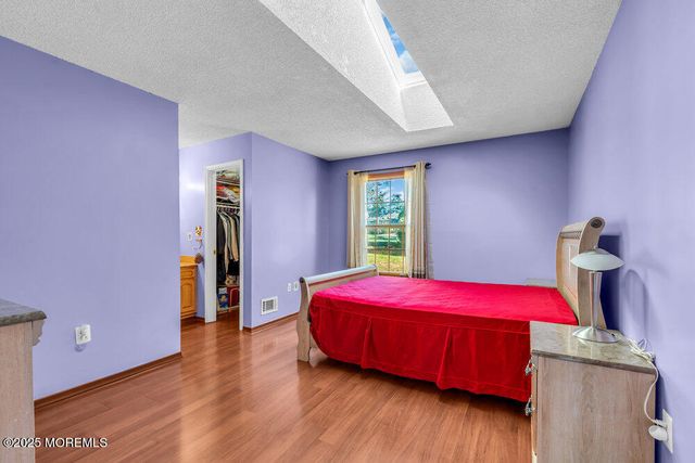 14 Plymouth Drive, Howell, NJ 07731