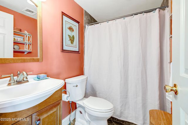 77 Main Avenue 2B, Ocean Grove, NJ 07756