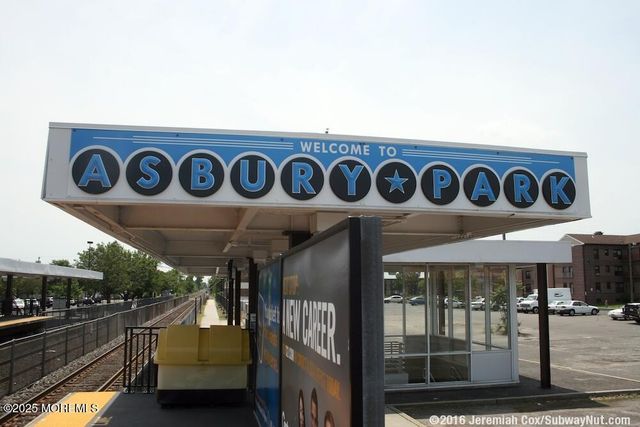 77 Main Avenue 2B, Ocean Grove, NJ 07756