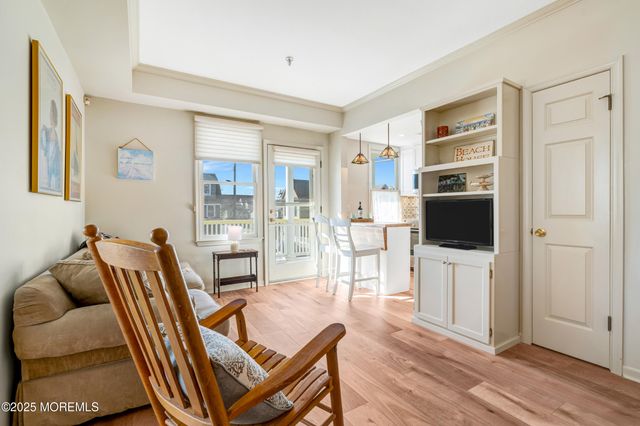 77 Main Avenue 2B, Ocean Grove, NJ 07756