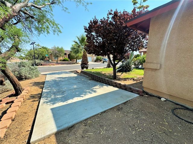 3064 Brenda Circle, Kingman, AZ 86401