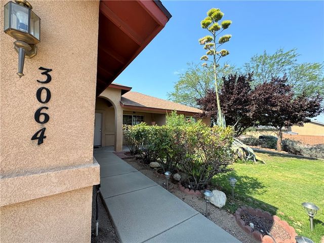 3064 Brenda Circle, Kingman, AZ 86401