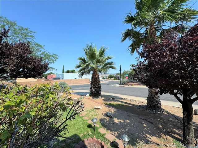 3064 Brenda Circle, Kingman, AZ 86401