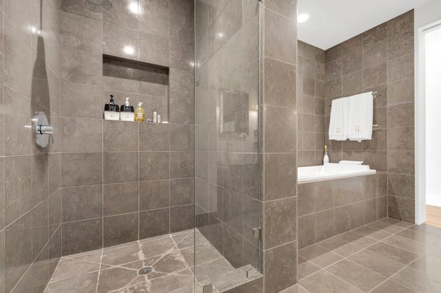 2200 Victory Avenue, Dallas, TX 75219