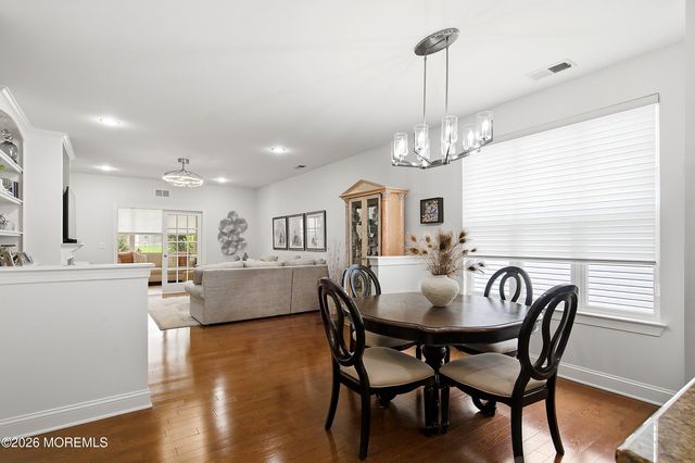 29 Heath Lane, Jackson, NJ 08527