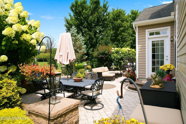 29 Heath Lane, Jackson, NJ 08527