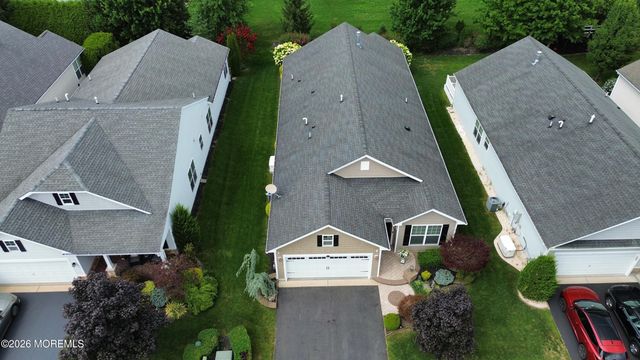 29 Heath Lane, Jackson, NJ 08527