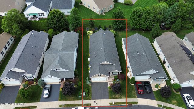 29 Heath Lane, Jackson, NJ 08527