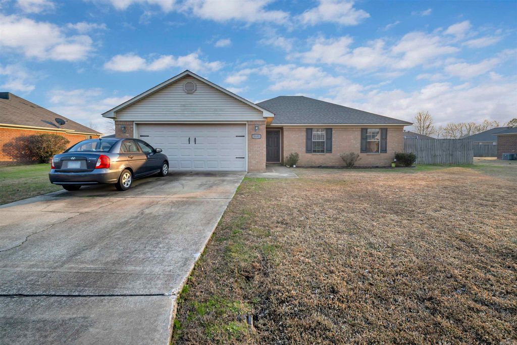 3335 Antietam Drive, Conway, AR 72032