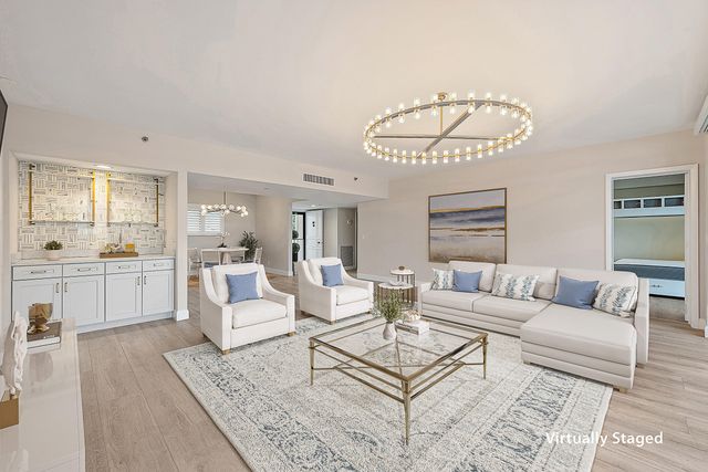 16910 Bay Street E204, Jupiter, FL 33477