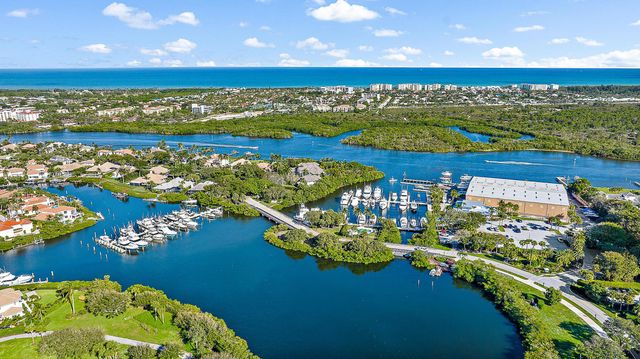 16910 Bay Street E204, Jupiter, FL 33477