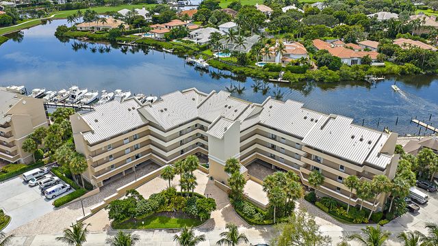 16910 Bay Street E204, Jupiter, FL 33477