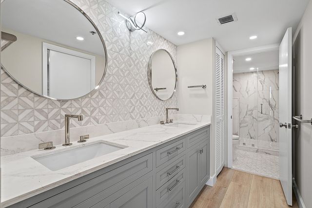 16910 Bay Street E204, Jupiter, FL 33477